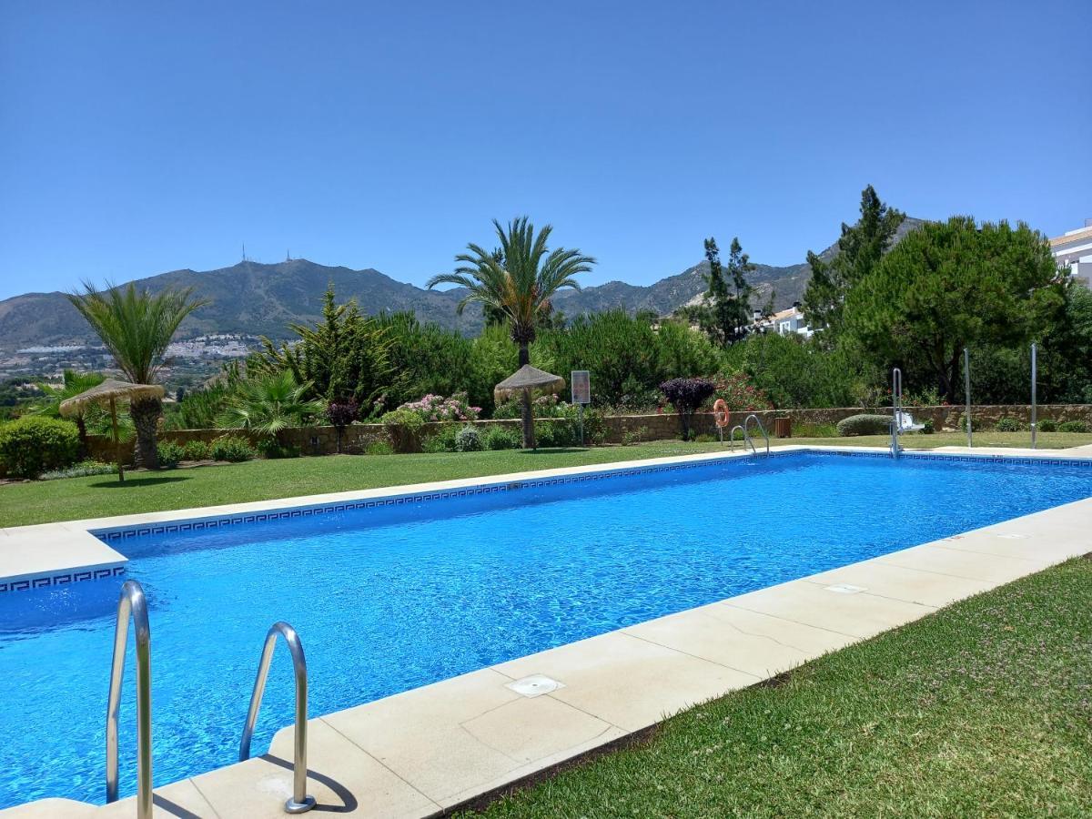 Amplio, Luminoso Y Moderno Apartamento Con Amplia Terraza Y Hermosas Vistas En Exclusiva Urbanizacion Benalmádena Exteriér fotografie